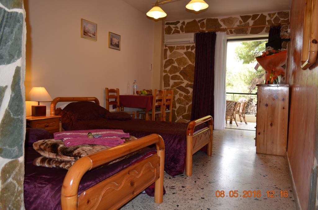Apartments Zoumperi Néa Mákri Extérieur photo
