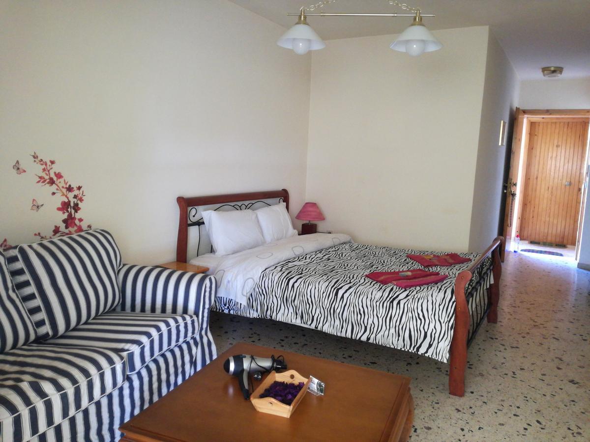 Apartments Zoumperi Néa Mákri Extérieur photo